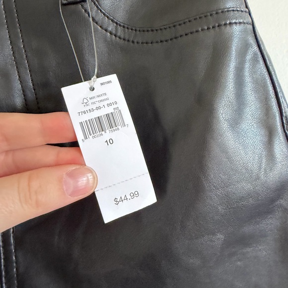 NWT GAP Black Kids 100% Recycled Vegan-Leather Skirt size 10 - Picture 3 of 6